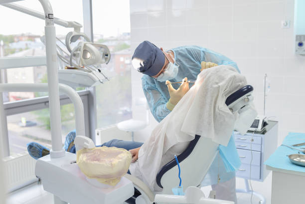 Best Orthodontic Emergency Dentist in Hill N Dale, FL